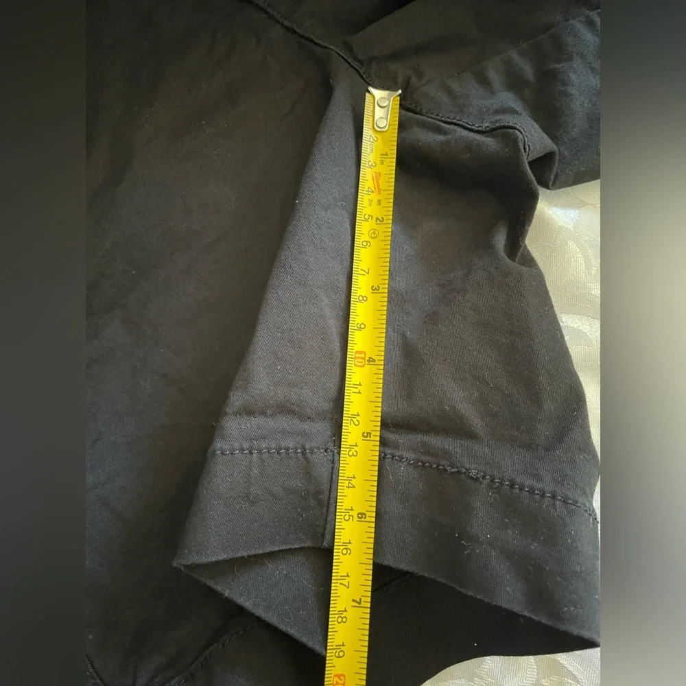 Old Navy black shorts